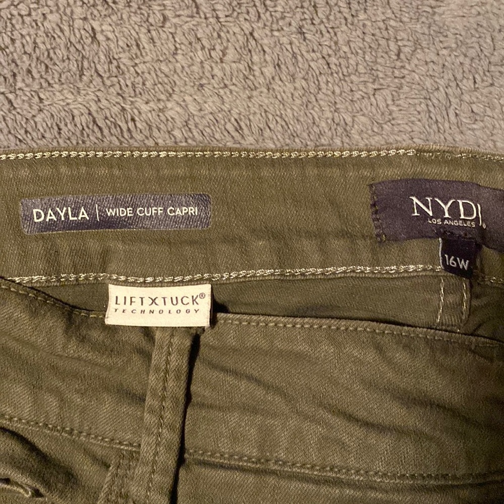 NYDJ cropped cuffed jeans. Olive green.